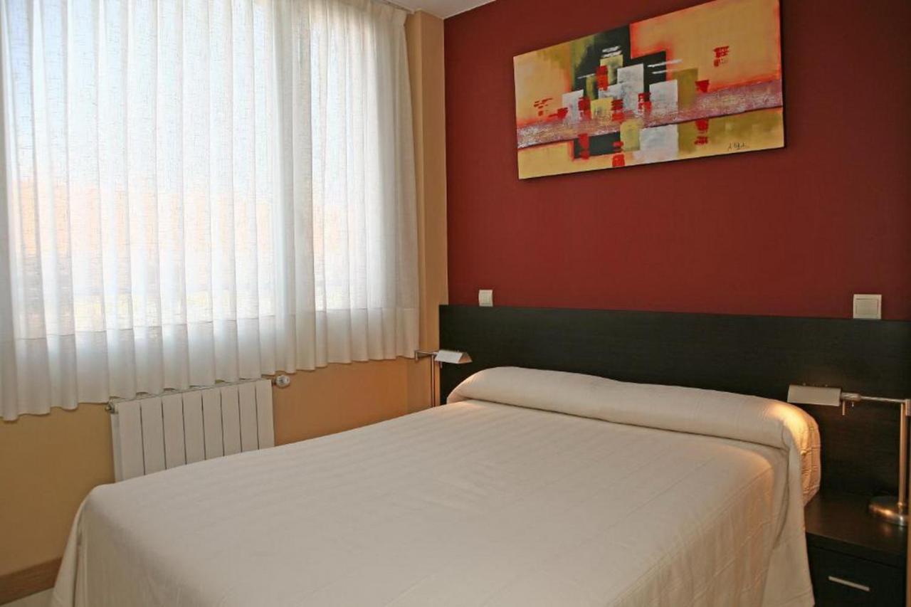 Apartamentos Playa De Portio Liencres Luaran gambar