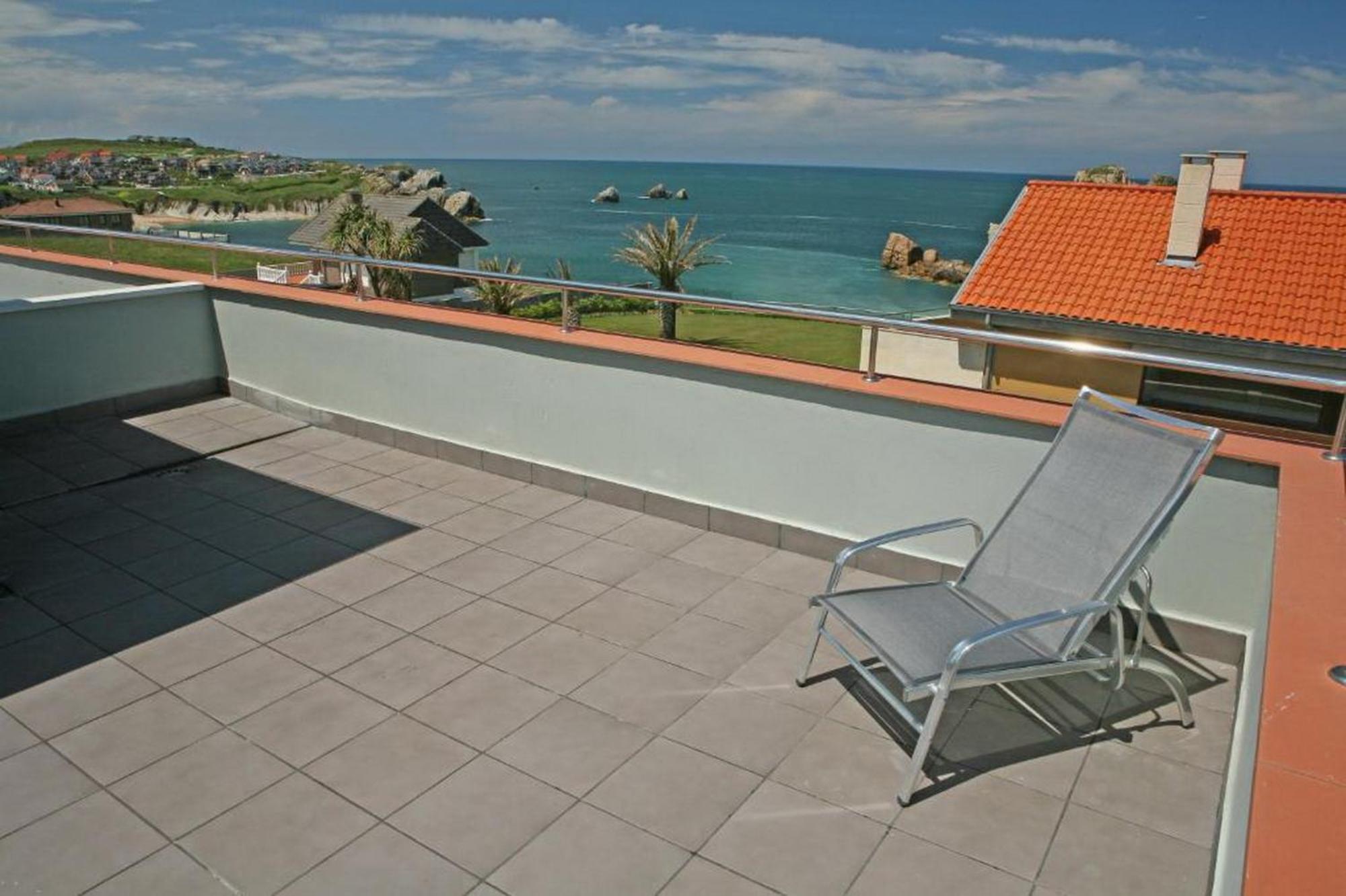 Apartamentos Playa De Portio Liencres Luaran gambar